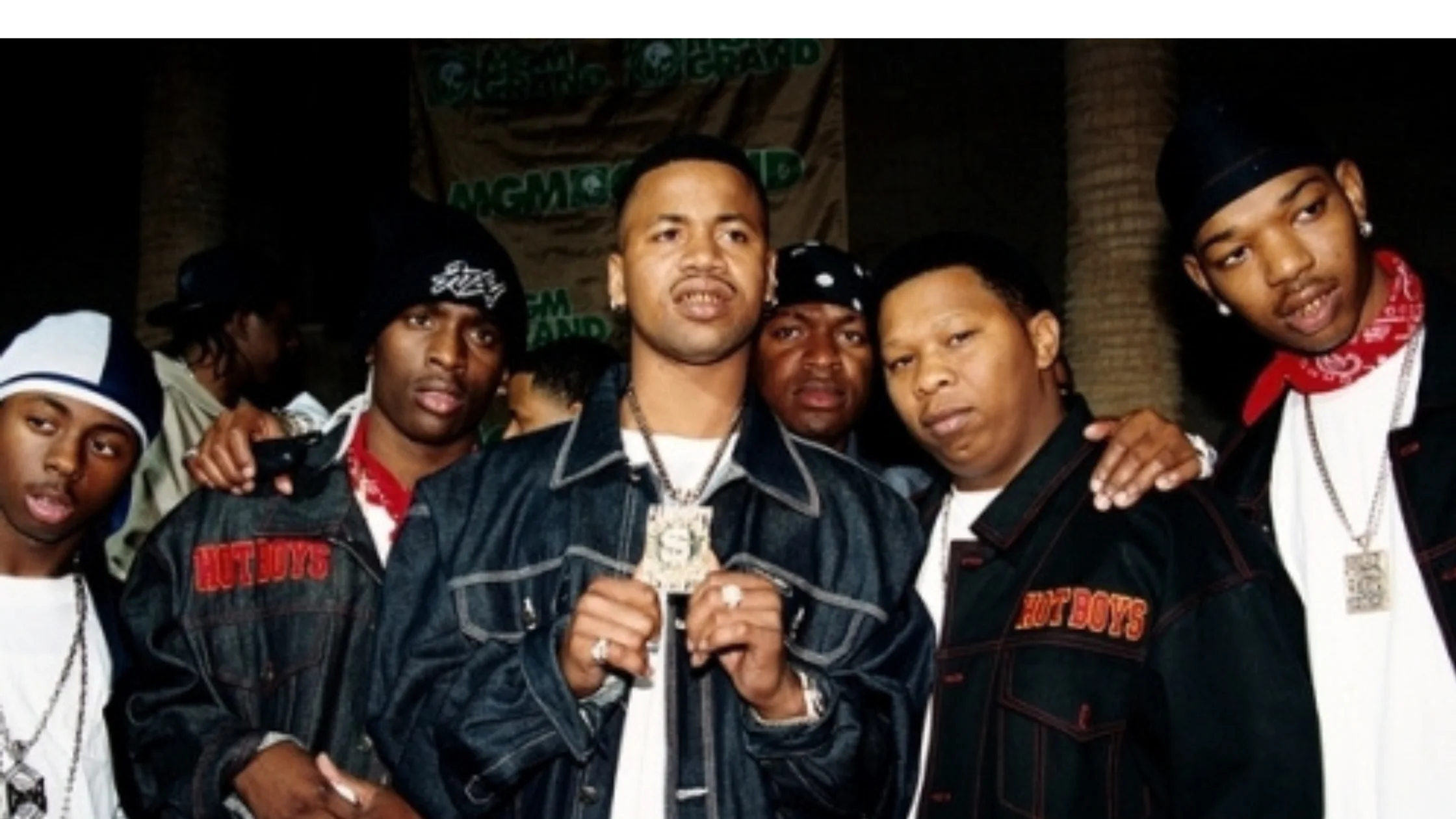 Cash, Money, Chrome: AND1’s Logo Gives Shoe Reviewer Chris Chase 2000s Nostalgia